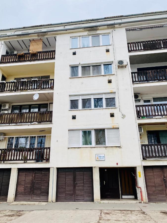 Kalvaria Apartman سيغيد المظهر الخارجي الصورة